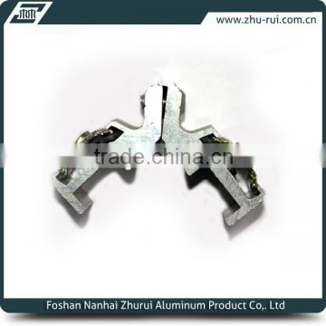 Aluminum 6063 T5 right angle cornor joint connection with screw for building