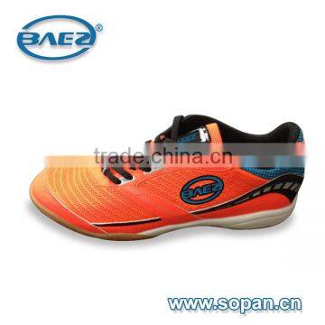 new product bright color men football shoe for sport