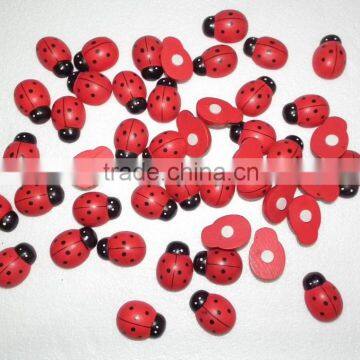 ladybug wooden Wooden ladybug fridge magnet sticker for promotion handmade ladybird decoration 1.57"x1.18" size beetles