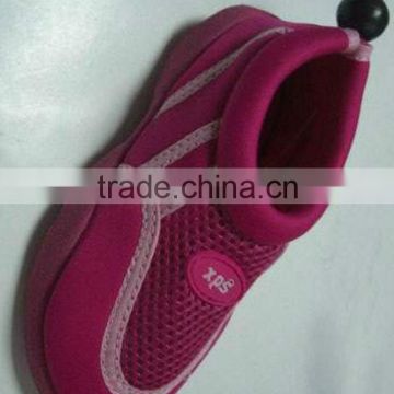 Red Cheap Water Proof Climbing Shoes