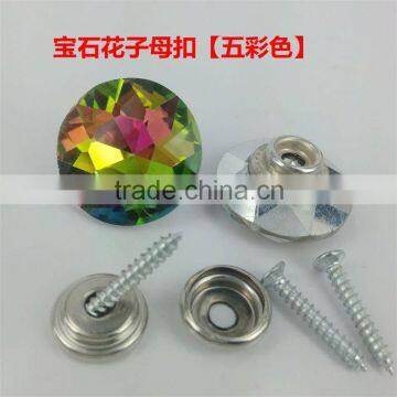 New selling good quality fancy crystal buttons 2016