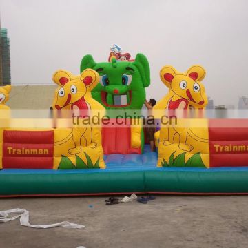 2016 yellow inflatable amusement park/giant inflatable bouncy castle for sale