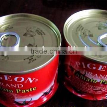 825 grams canned pasty form tomato paste with lycopene nutritious