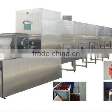 Continuous tunnel microwave sterilizing and drying machine for food/fruit/ condiment