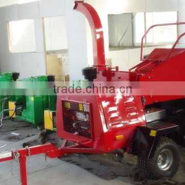 CE DWC-18 18HP hydraulic feeding wood chipper