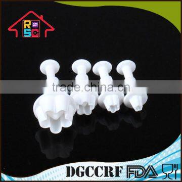 NBRSC Plunger Cookie Cutter Set Four-piece Floriated Cheese Press Mini Biscuit Cutter Mould photo-2