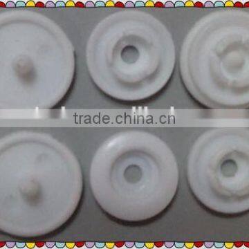 White Plastic Snap Button photo-2