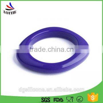 China Manufacturer BPA Free Silicone Wristbands 100% Food Grade Silicone Wrist Band photo-5