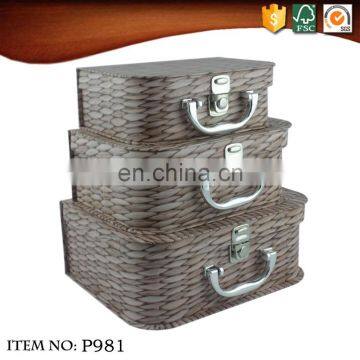 2017 Retro Suitcase Gift Box With Stripe Surface photo-3