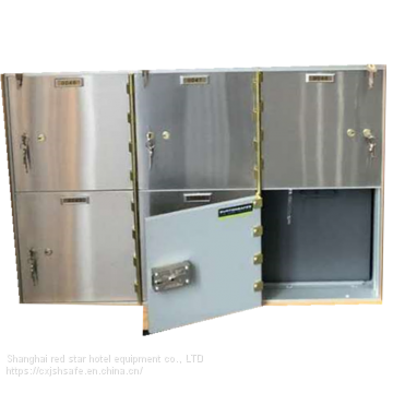 6UK 1010  6LOCKERS  Door   Bank vault safe safe vault door