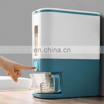 Multifunctional kitchen 10kg rotatable cereals container automatic grain bucket storage box pet plastic food rice dispenser