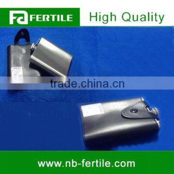 106120 100% Food Grade Stainless Steel 126oz Hip Flask With Leather Case