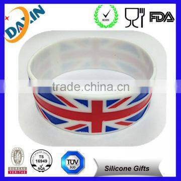 Colorful New Design Fashion Lady Braided Silicone Bracelet Wristband with Pendant