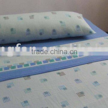 Europe Printing Microfiber Polar Fleece Bedding Set/Flat Sheet/Bedspread/Bedspread Set