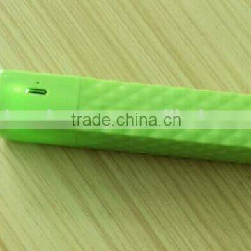 Newest style Flashlight 2600mAh Li-ion battery cell built-in power bank mobile portable charger backup battery