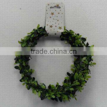 HOT SALE! 9 Feet Green Leaf PVC Wired Tinsel Garland