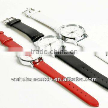 promotional colorful women leather wristwatches made in China