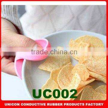 2014 New Design heat resistant silicone cooking gloves custom design food grade houseware silicon cooking gloves UC002 Purple