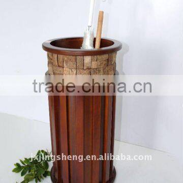 Wooden round umbrella holder with coconut decoration