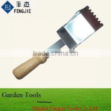 Mini Garden Scoop Trowel With Wooden Handle