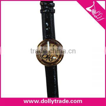 2015 Latest China Market Hot Fashion Luxury Brand Leather Strap Quartz Vintage Women Watches