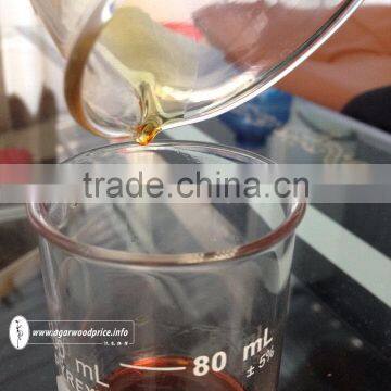Smelling so Sweet Each Drop of Best Quality Oud From Vietnam, Made of Best Wild Oud Wood