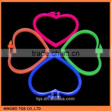 Colorful Plastic Heart Design Hand Embroidery Cross Stitch Hoops