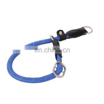 Supreme retractable hands free dog leash