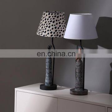 America Modern Customised Indoor Decoration Beautiful Woman Statue Resin Base Antique Table Lamps With Switch photo-6