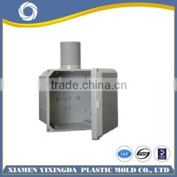 Plastic electrical junction boxes