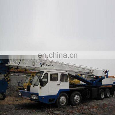 Used Tadano TL300E, 30ton rough crane on sale in Shanghai