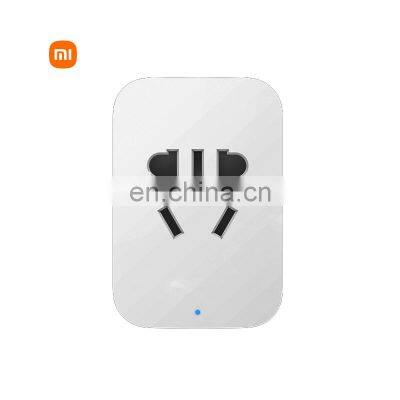 Xiaomi Mijia Smart Outlet 2 Wireless Remote Outlet Adapter to Turn on and off Mihome APP With Mobile Phone