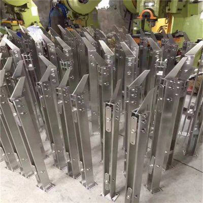 Customized Outdoor Landscape Stainless Steel Posts With Glass Railings and Handrails for Balconies, Subways, Malls, Bridges and Engineering Projects photo-3