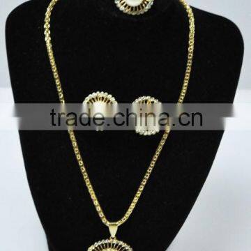 JA012-1 pearl and plated gold jewelry set without stones 2015