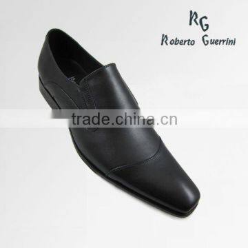 Classic Men Shoe