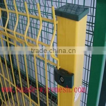 folded fence panel , curved fence panel