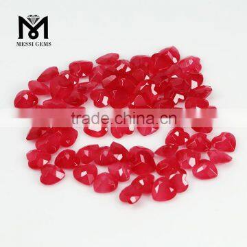 High Quality Precious Heart Machine Cut Natural Red Jade Gemstone