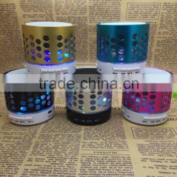 Round Hole Wireless Small Mobile Phone Bluetooth Speakers Subwoofer TF Card Speaker Hands-free Speaker With LED FM photo-6