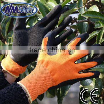 NMSAFETY 13 gauge black foam latex safety work garden latex coated orange liner glove