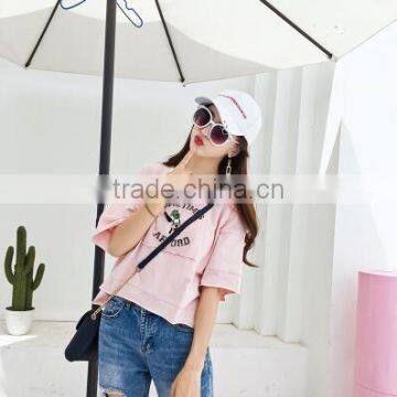 In the Summer of 2017 the New Women's Wear Loose Hole Round Collar Short Sleeve T-shirt Female Students Brief Paragraph Joker photo-3