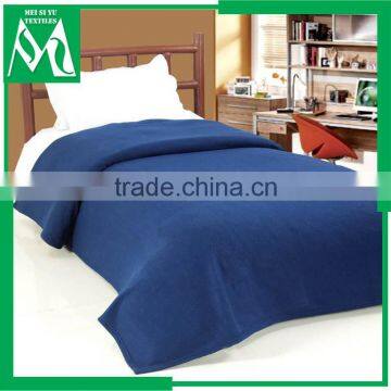 Polyester blanket non slip thick warm