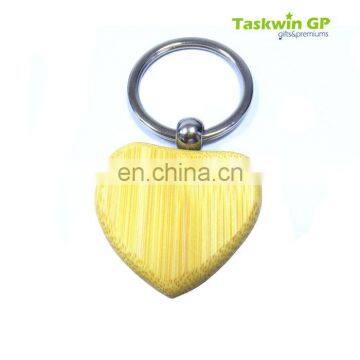 custom wooden keychain/fre mold heart shape wooden keyring