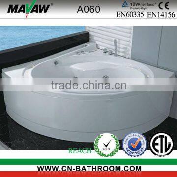 small bathtubs