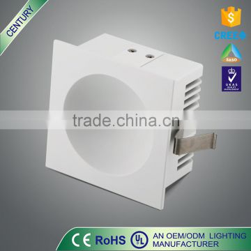 Free sample 1w white matel cheap corner wall brackets light