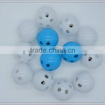 Plastic juggling diabolo rattle balls