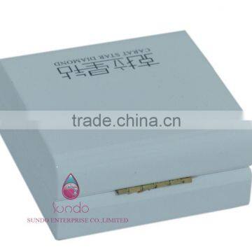 Luxury White Earring Gift Box photo-3