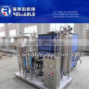 Industrial Automatic Carbonated/Soft/Sparkling Drink Carbonating Machine/CO2 Mixer with Cheap Price