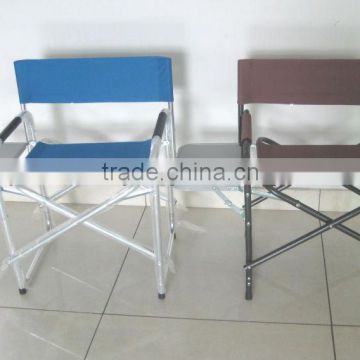 Folding aluminum sports chair with side pocket and table