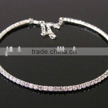 classical silver plated 1 row clear crystals elastic claw choker necklace