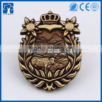 2015 china manufacturer custom antique pin badge